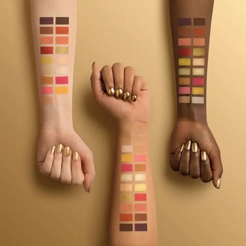 New! Signed Jeffree Star Autographed Gold Blooded Eyeshadow Palette BNIB BNWT - Picture 4 of 5